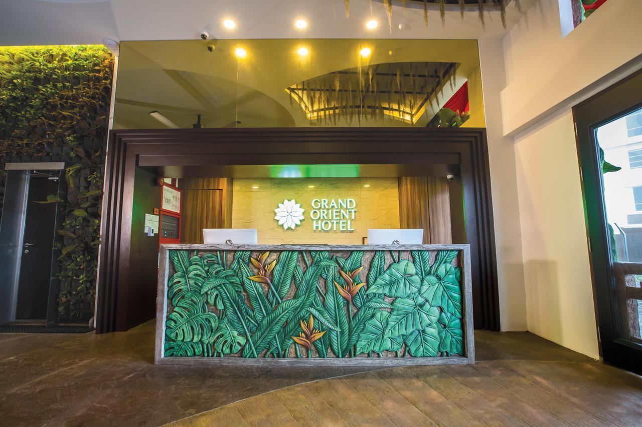 槟城北赖东方大酒店 佩奈 外观 照片